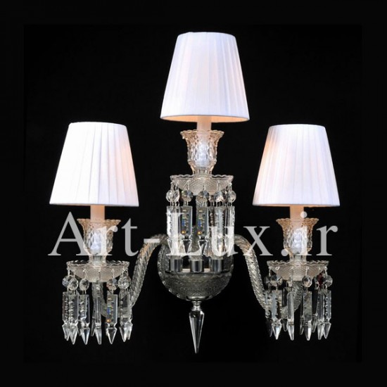 لوستر دیوارکوب باکارا 3 شاخه سفید لوستر دیوارکوب باکارا 3 شاخه سفید