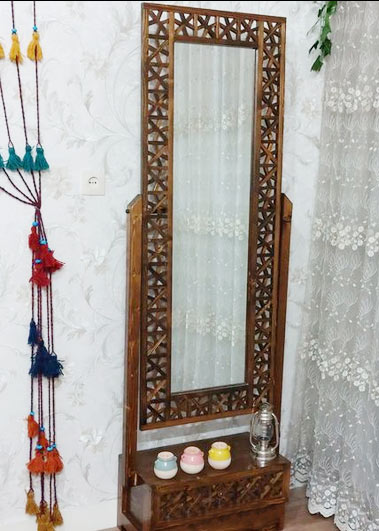 انواع آینه کنسول گره چینی