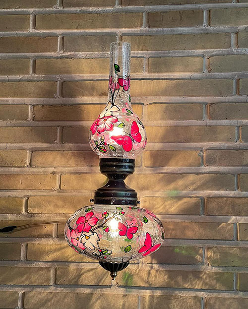 چراغ دیوارکوب مدرن پروانه ای