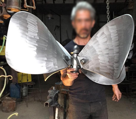 ملخ هواپیما دکوری