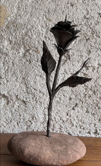 گل رز چلنگری