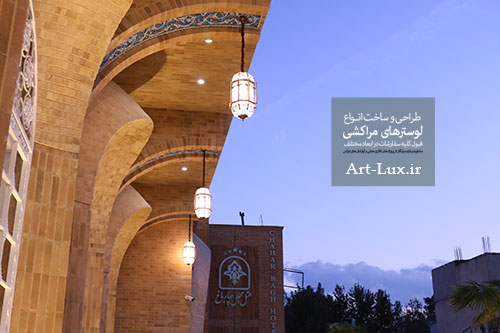سازنده آویز مراکشی