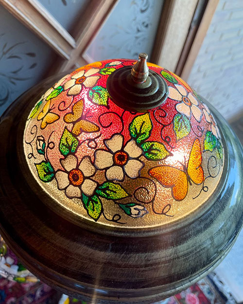 کنار سالنی شیک شمعی دار