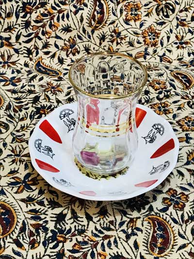 فروش استکان و نعلبکی قدیمی