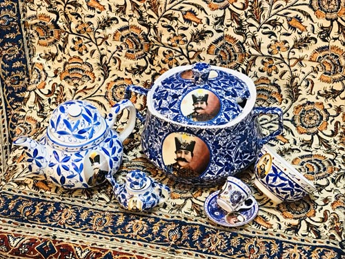 سرویس چینی سنتی با گل آبی
