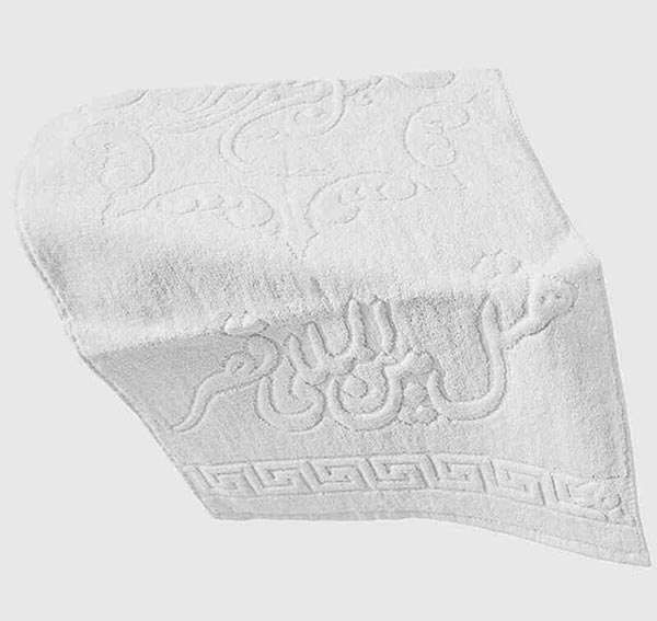 چاپ لوگو روی حوله هتل