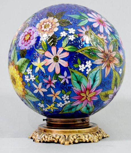 چراغ رومیزی گلدار