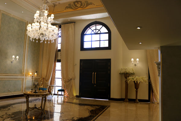 نصب لوستر در نیاوران
