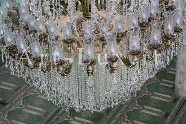 سازنده لوستر مسجدی بزرگ