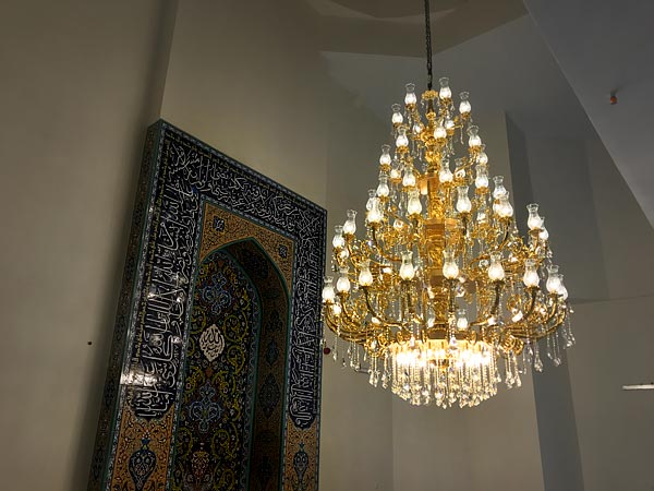 خرید لوسترهای حرم امام رضا