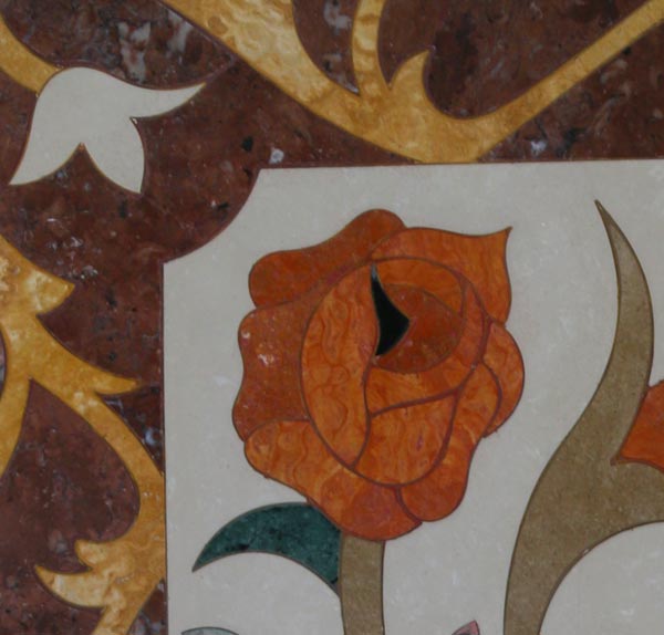 سنگ تزئینی داخل پذیرایی