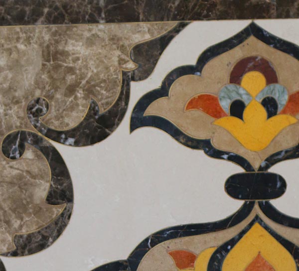 سنگ کاری لابی آپارتمان