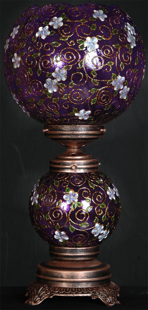 چراغ رومیزی بنفش
