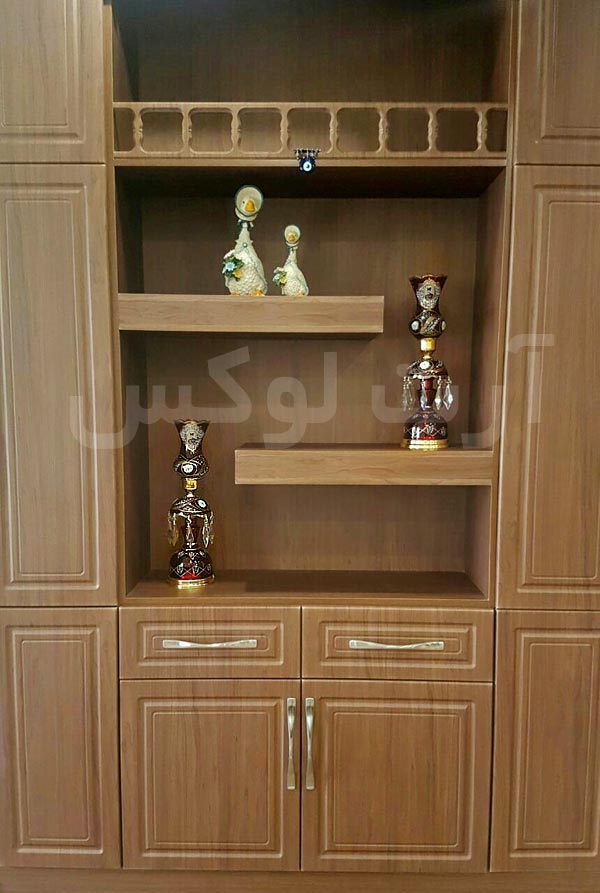 شمعدان شاه عباسی کوچک قرمز